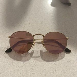 Ray-Ban round sunglasses